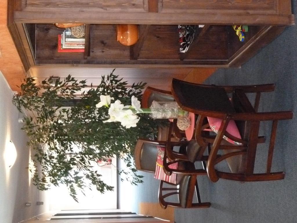 Hotel La Colombiere Cantal Massiac Εξωτερικό φωτογραφία