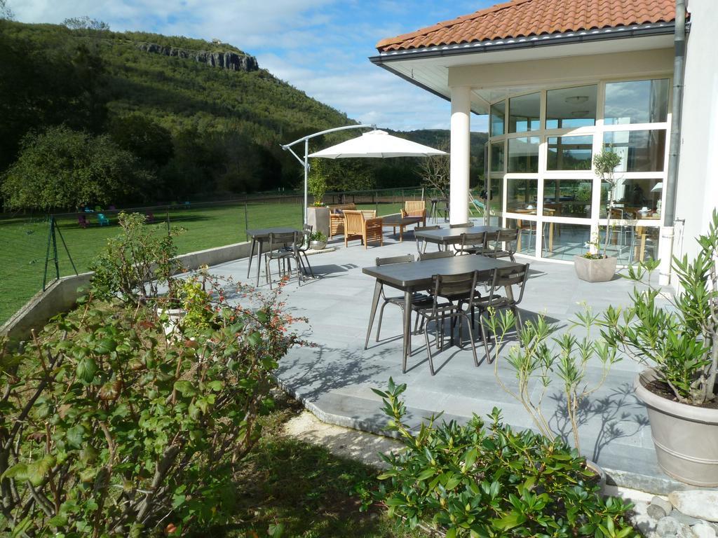 Hotel La Colombiere Cantal Massiac Εξωτερικό φωτογραφία